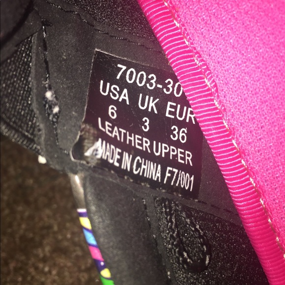 Laforst Rachel Women’s Slip Resistant Clogs - Picture 3 of 7